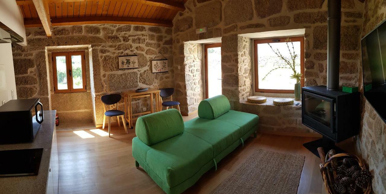Casa Da Mina Pensionat Carapito Exteriör bild