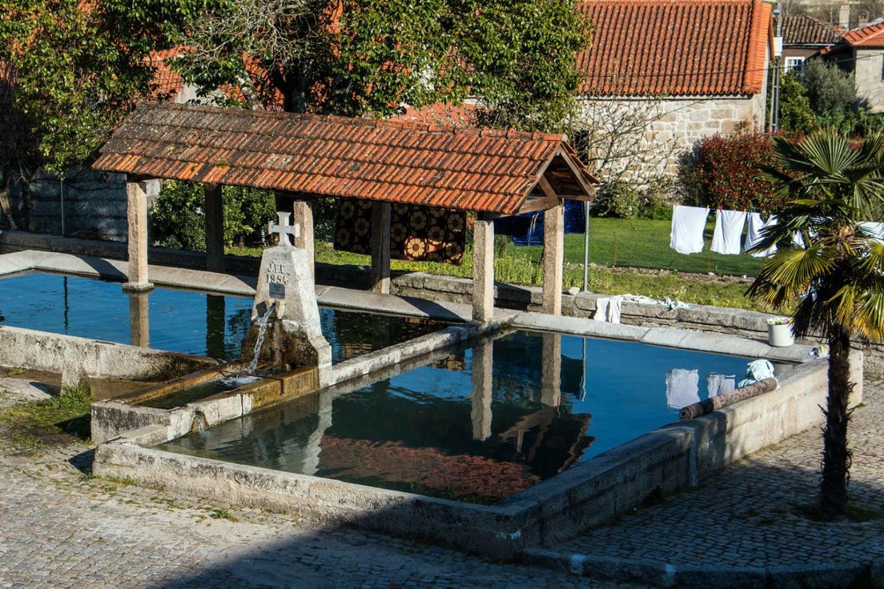 Casa Da Mina Pensionat Carapito Exteriör bild